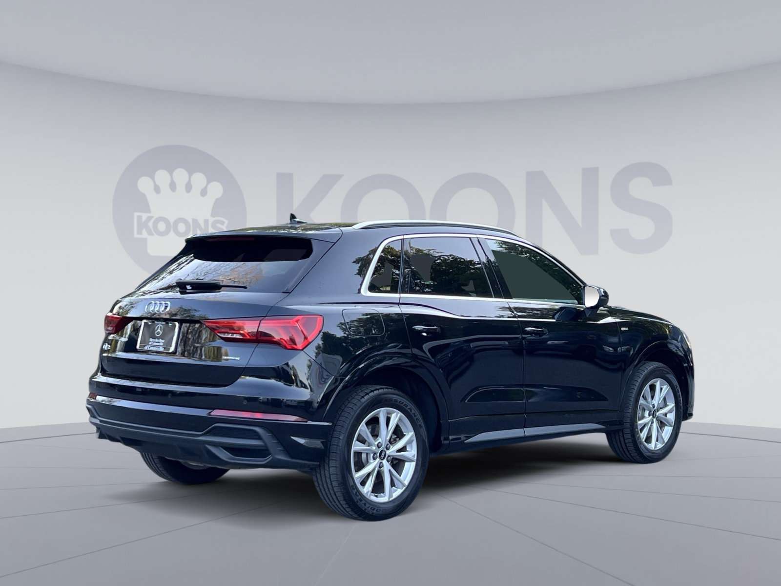 Used 2023 Audi Q3 2.0T Premium AWD/4WD image 7