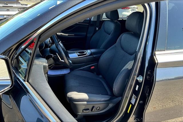 Used 2021 Hyundai Santa Fe SEL w/ Convenience Package FWD image 17