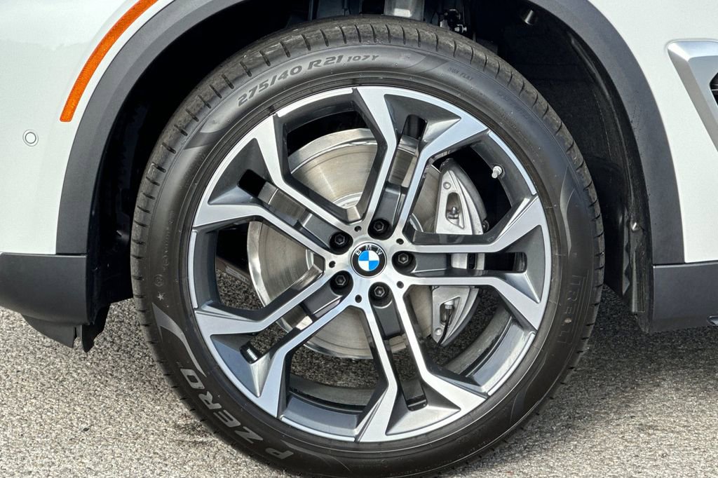 New 2026 BMW X5 xDrive40i w/ Climate Comfort Package image 33