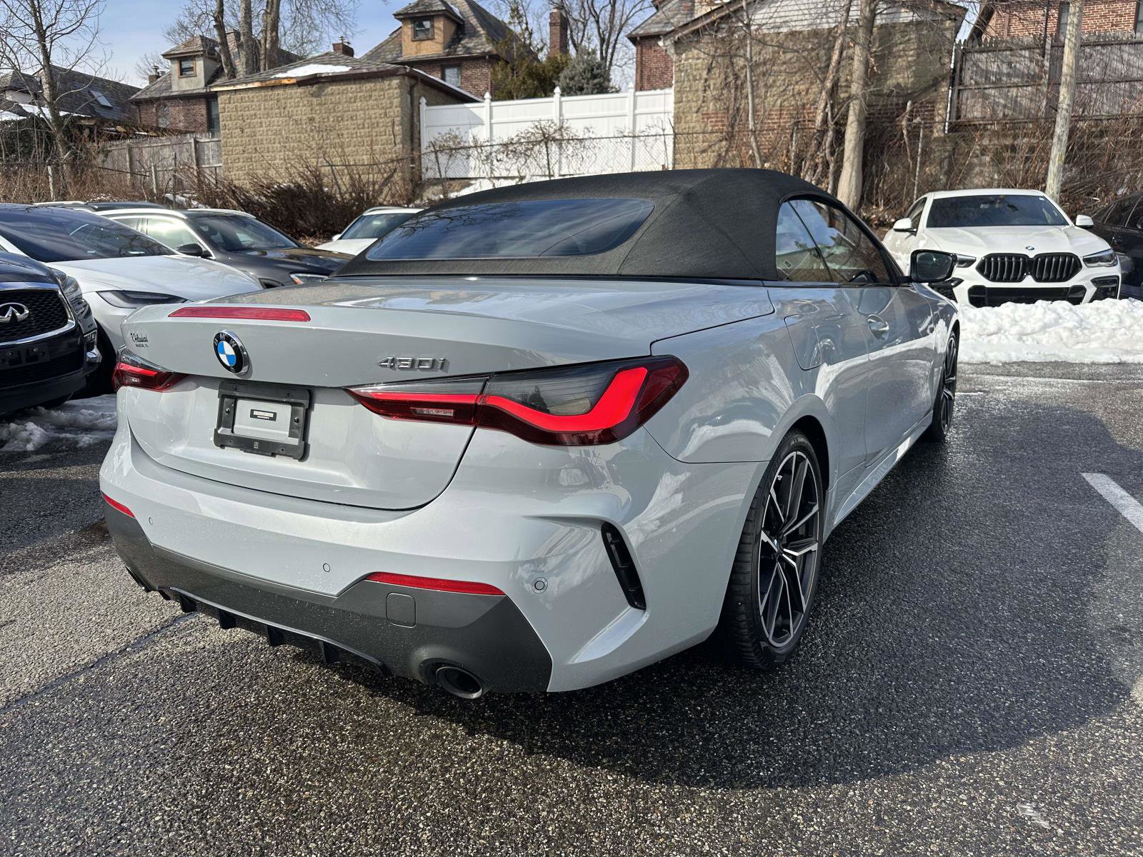 Used 2023 BMW 430i Convertible w/ M Sport Package RWD image 4