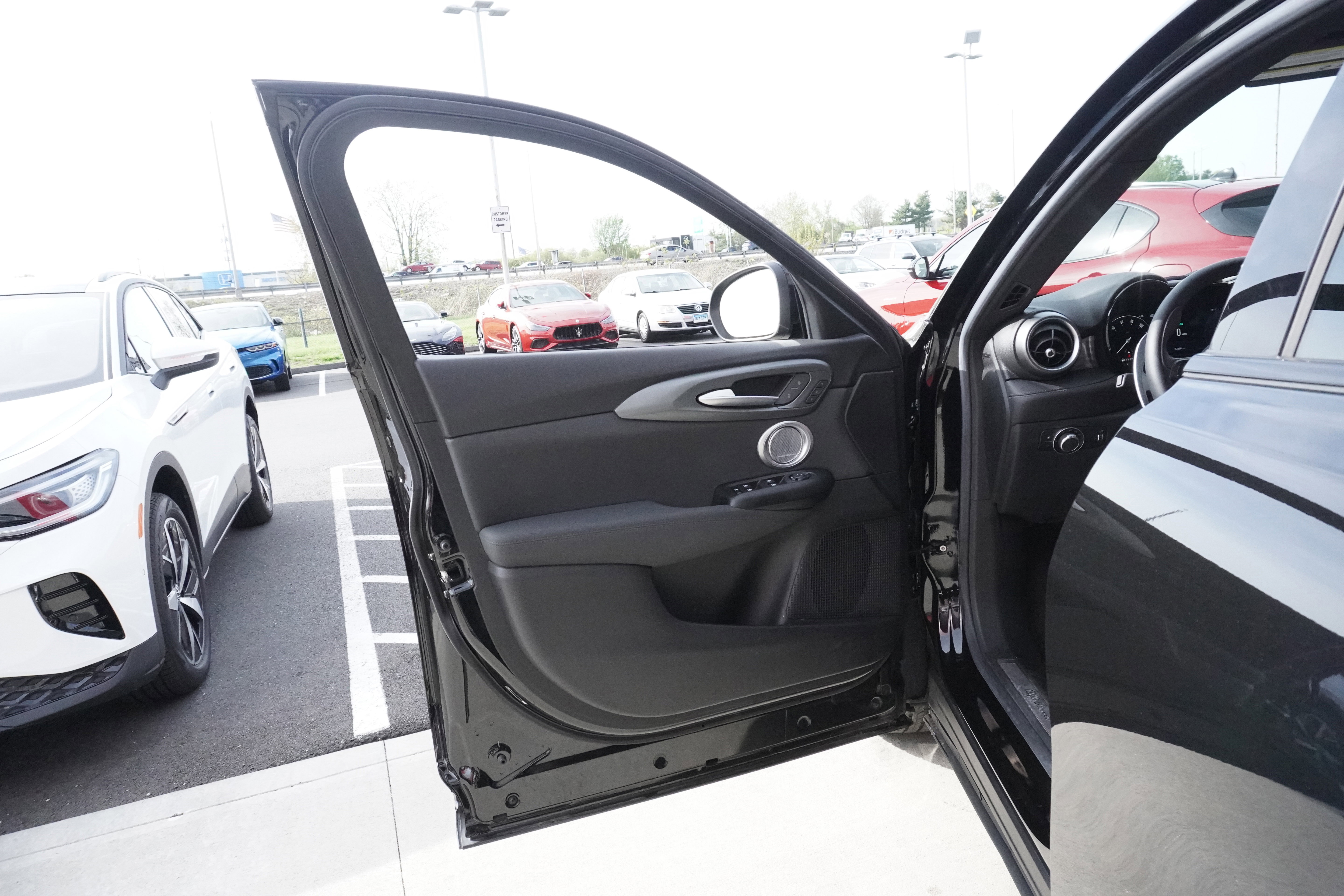 Used 2024 Alfa Romeo Tonale Veloce image 14