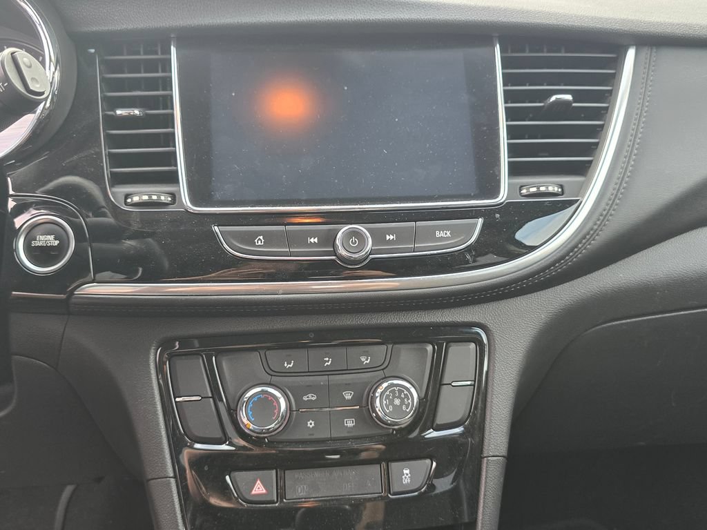 Used 2021 Buick Encore Preferred w/ Safety Package AWD/4WD image 19