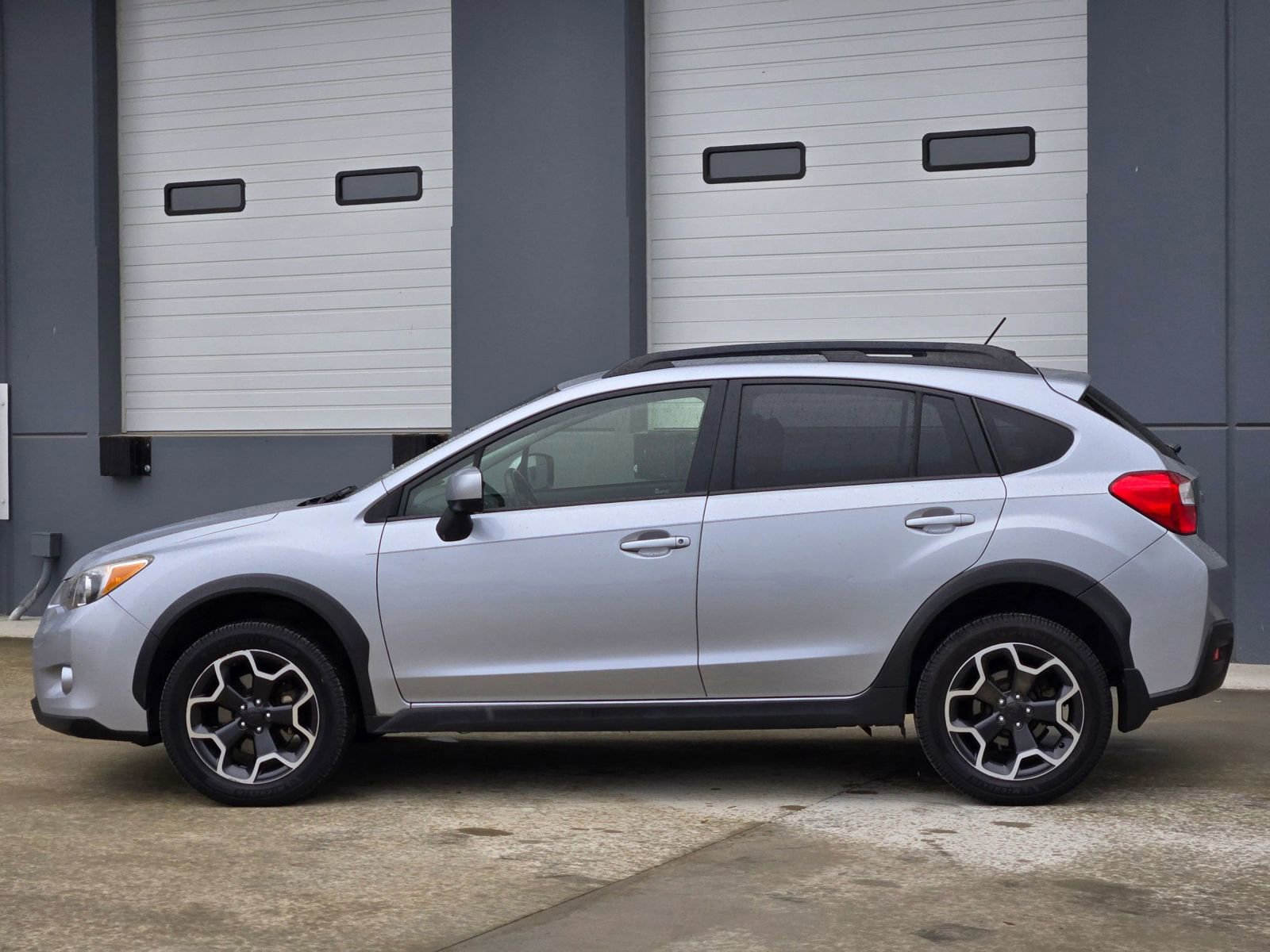Used 2013 Subaru Crosstrek 2.0i Limited image 3