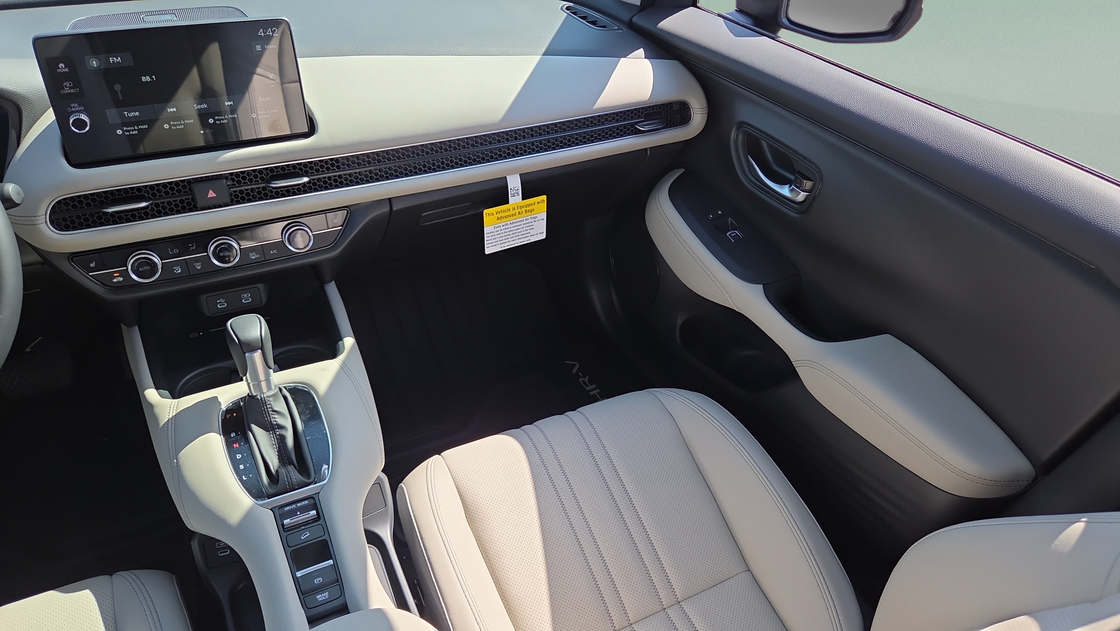 New 2027 Honda HR-V EX-L image 14