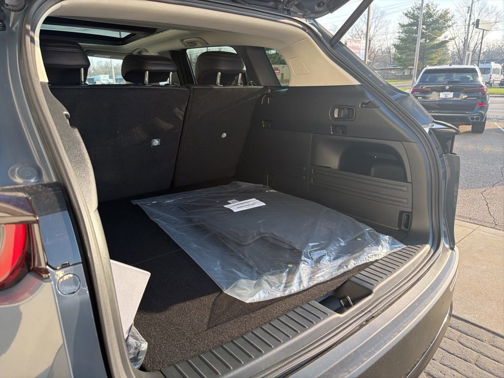 New 2026 MAZDA CX-50 AWD 2.5 Hybrid w/ Cargo Package image 9