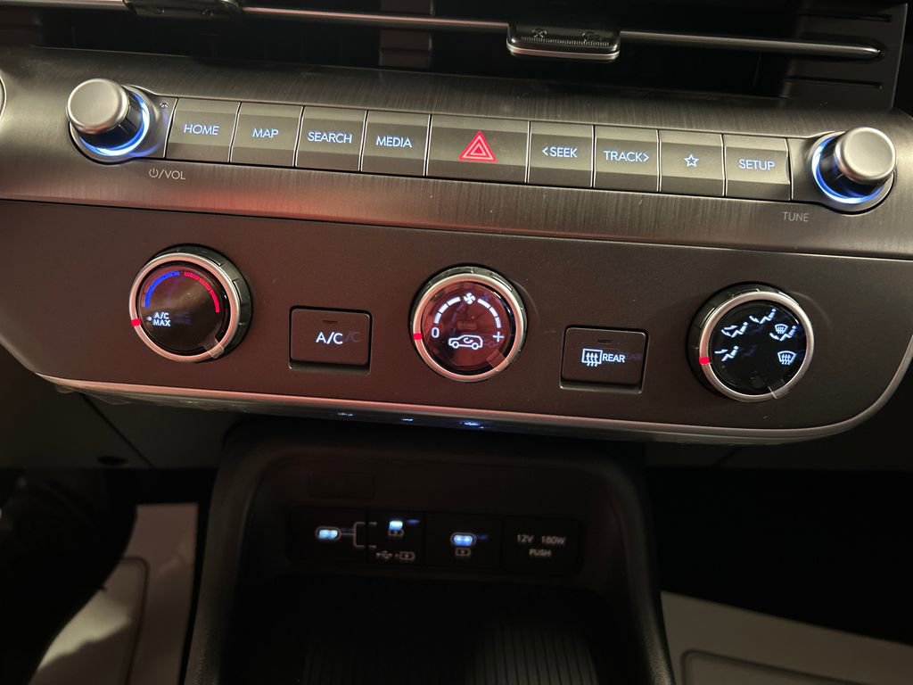 New 2026 Hyundai Kona SE image 17