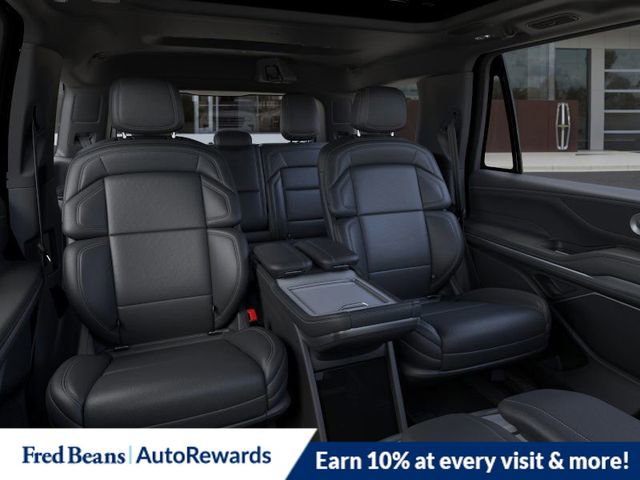 New 2025 Lincoln Navigator Reserve w/ Jet Appearance Package image 12