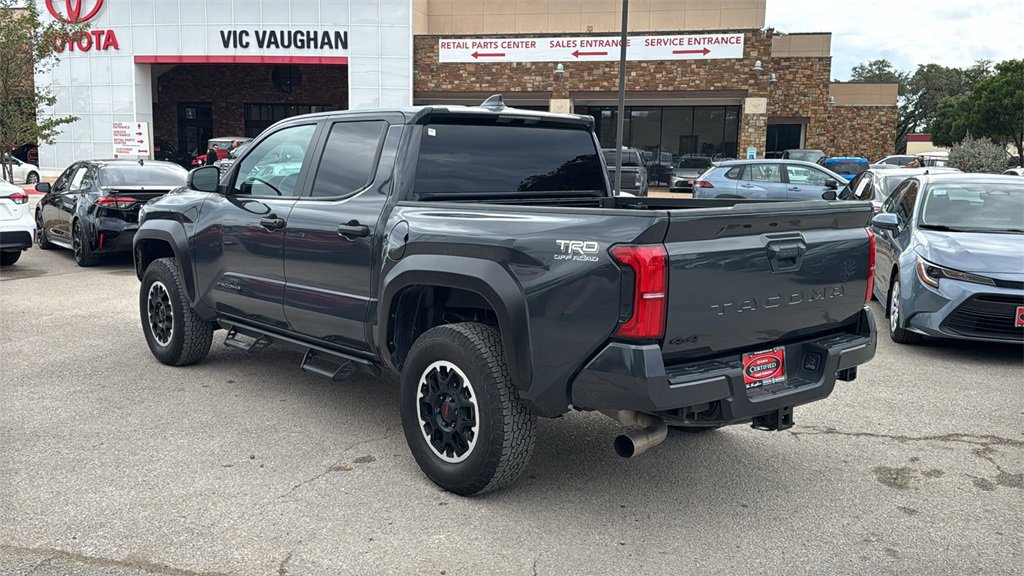 Used 2024 Toyota Tacoma TRD Off-Road image 3