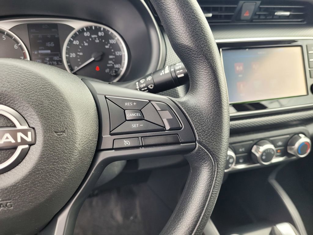 Used 2023 Nissan Kicks S image 23
