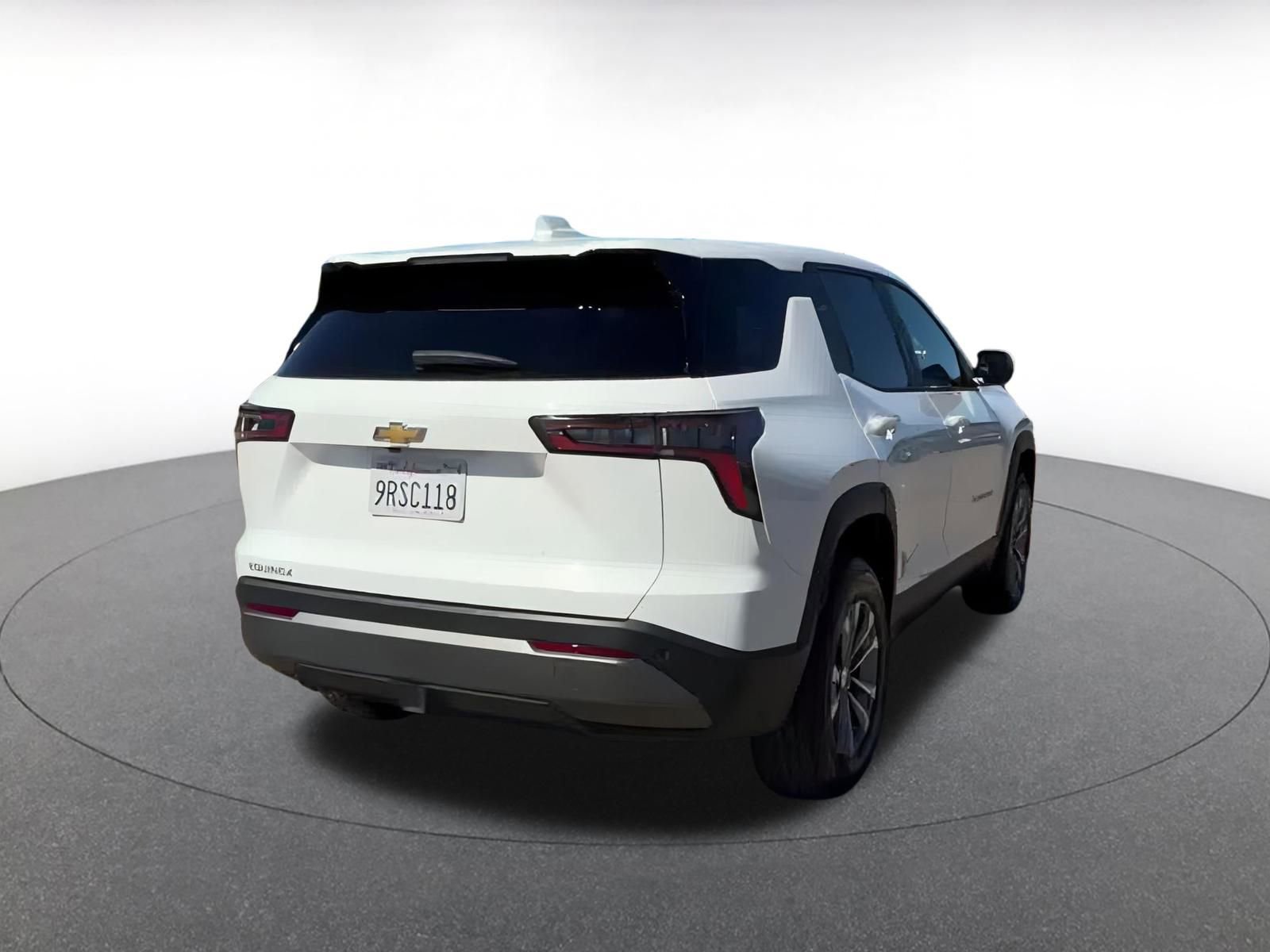 Used 2025 Chevrolet Equinox LT image 12