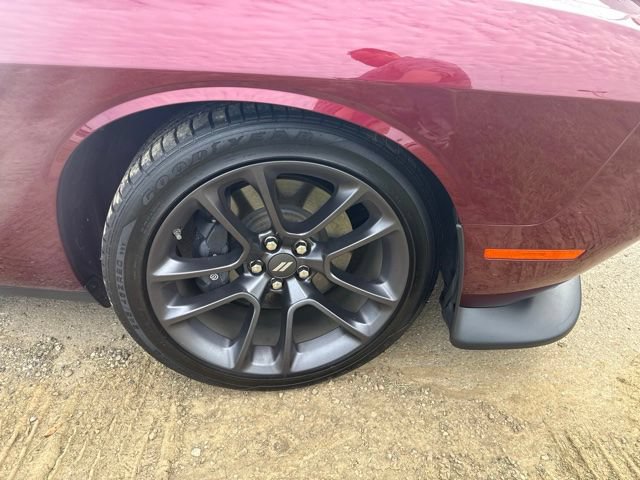 Used 2023 Dodge Challenger R/T Scat Pack w/ Plus Package RWD image 2