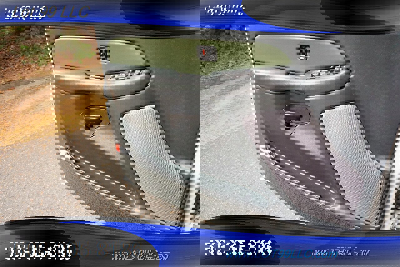 Used 2002 Chevrolet Avalanche 4x4 w/ North Face Edition image 21