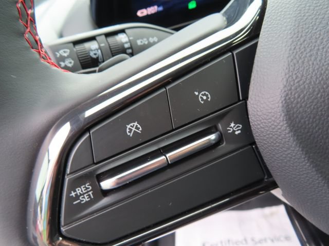 Certified 2025 Chevrolet Equinox EV RS w/ Convenience Package II AWD/4WD image 15