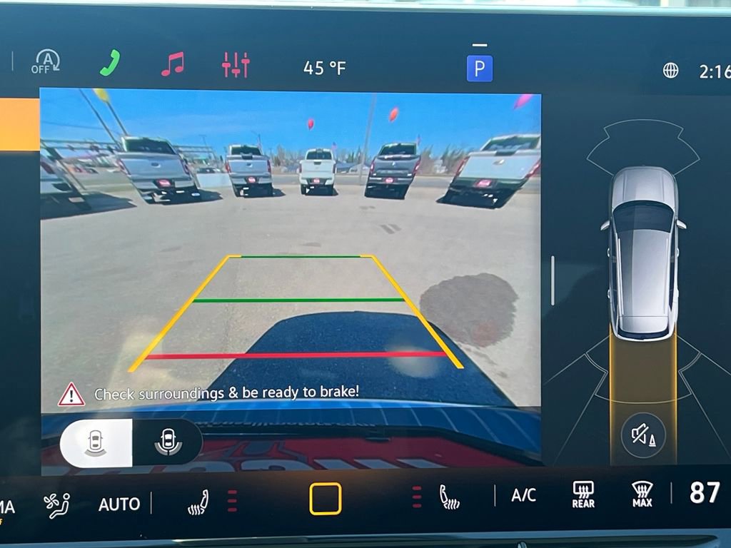 Used 2025 Volkswagen Tiguan SE w/ Panoramic Sunroof Package image 27