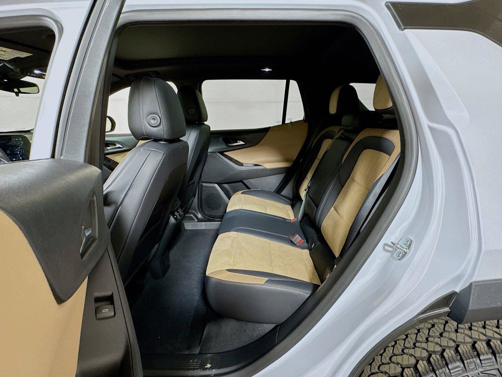New 2026 Chevrolet Equinox ACTIV w/ Convenience Package III AWD/4WD image 13