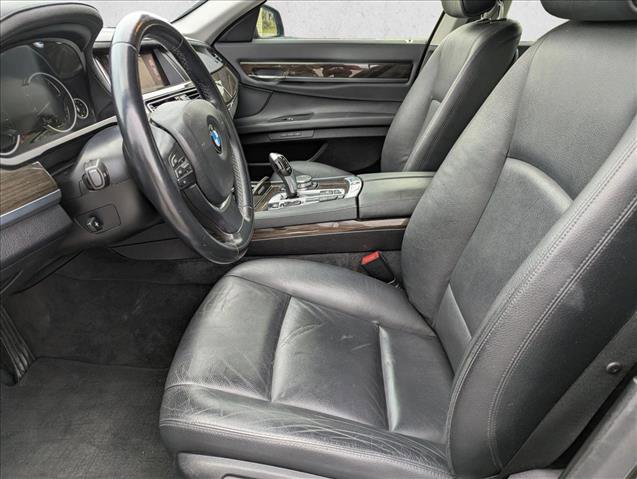 Used 2015 BMW 740Li xDrive image 24