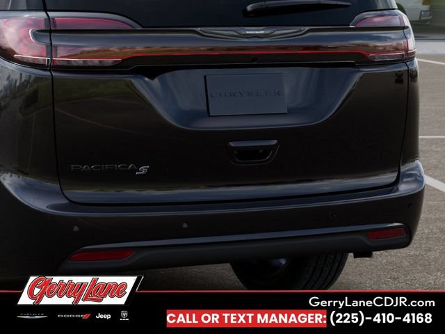 New 2026 Chrysler Pacifica Select w/ S Appearance Package FWD image 13