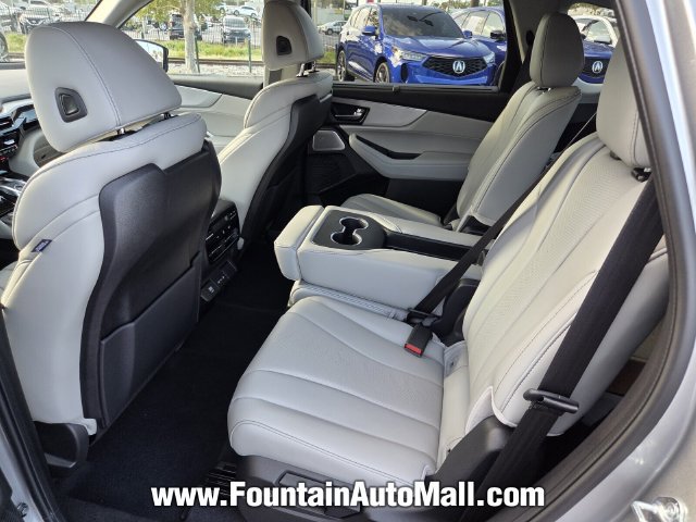 Used 2026 Acura MDX w/ Technology Package FWD image 9
