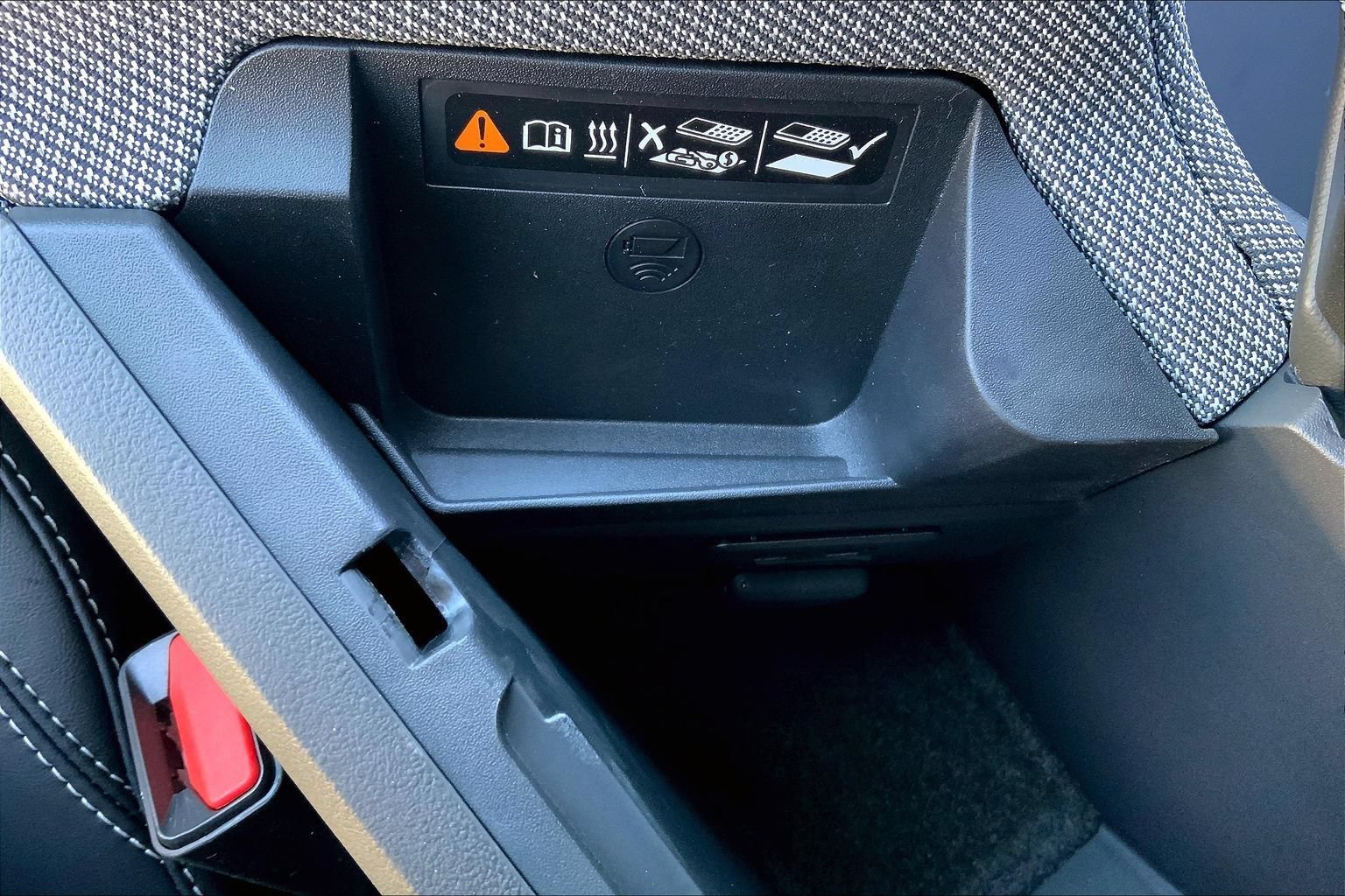 New 2026 Cadillac Optiq Sport 1 RWD image 26
