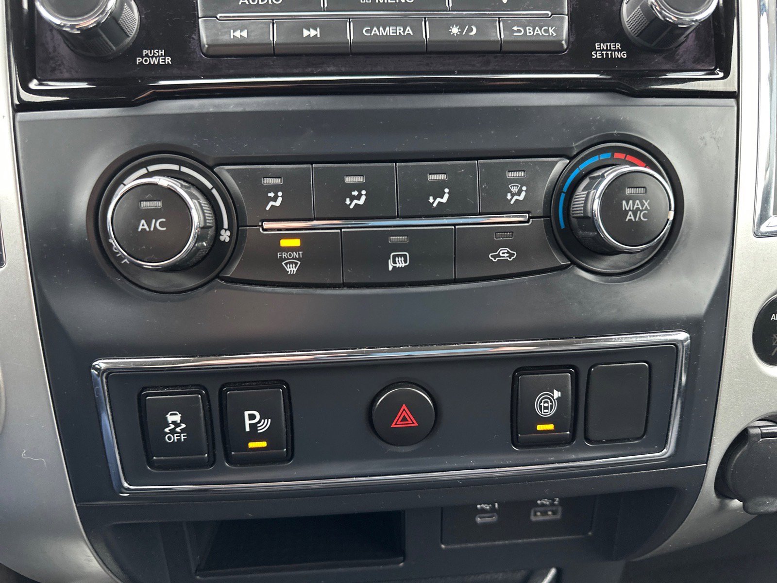 Used 2021 Nissan Titan SV RWD image 29