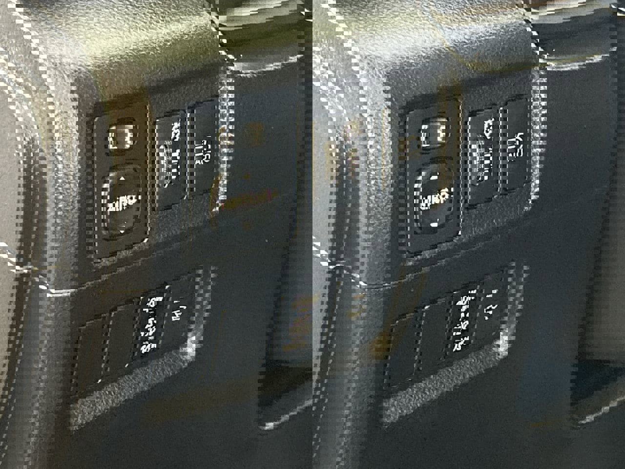 Used 2022 Toyota 4Runner TRD Off-Road Premium AWD/4WD image 12