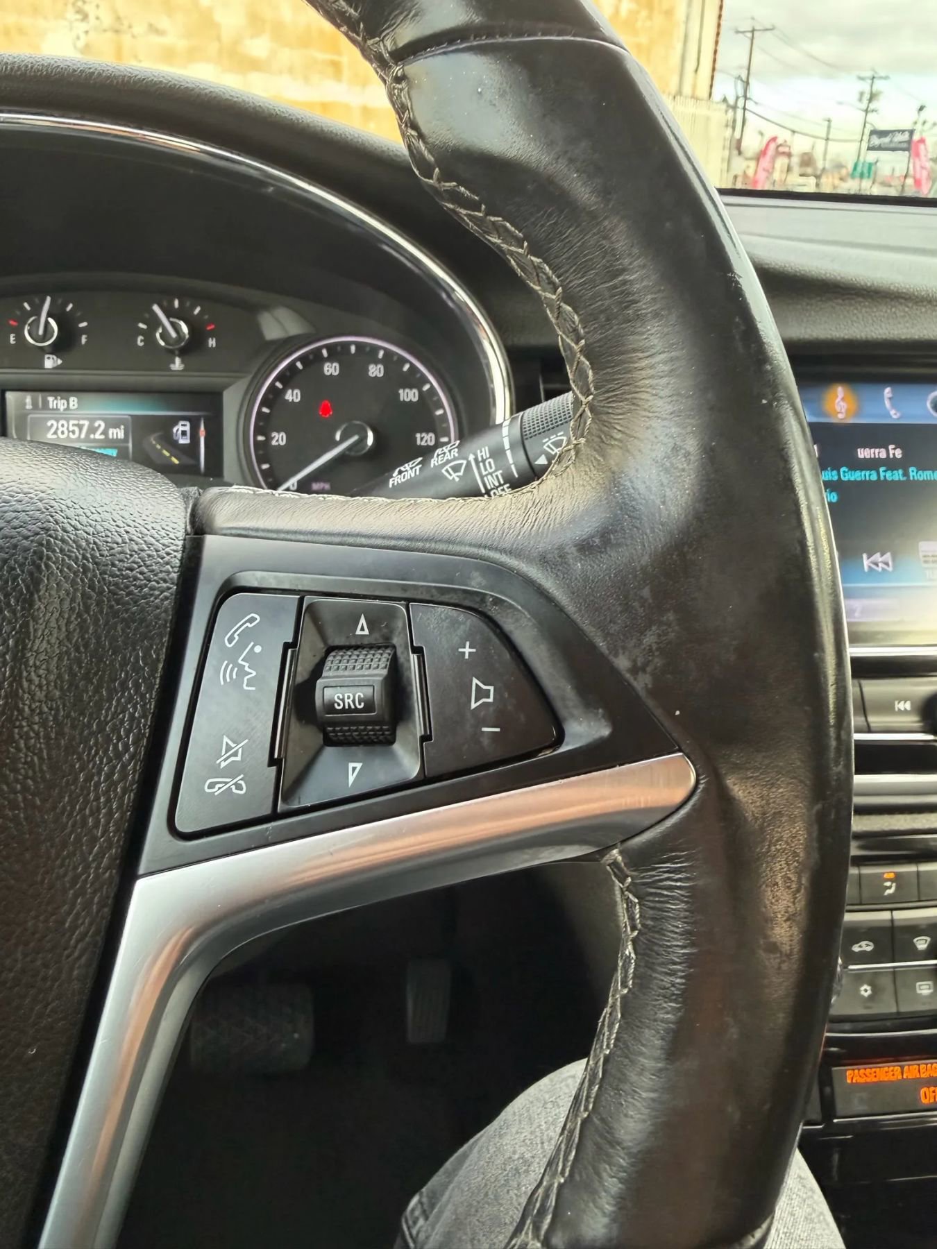 Used 2018 Buick Encore Preferred image 20