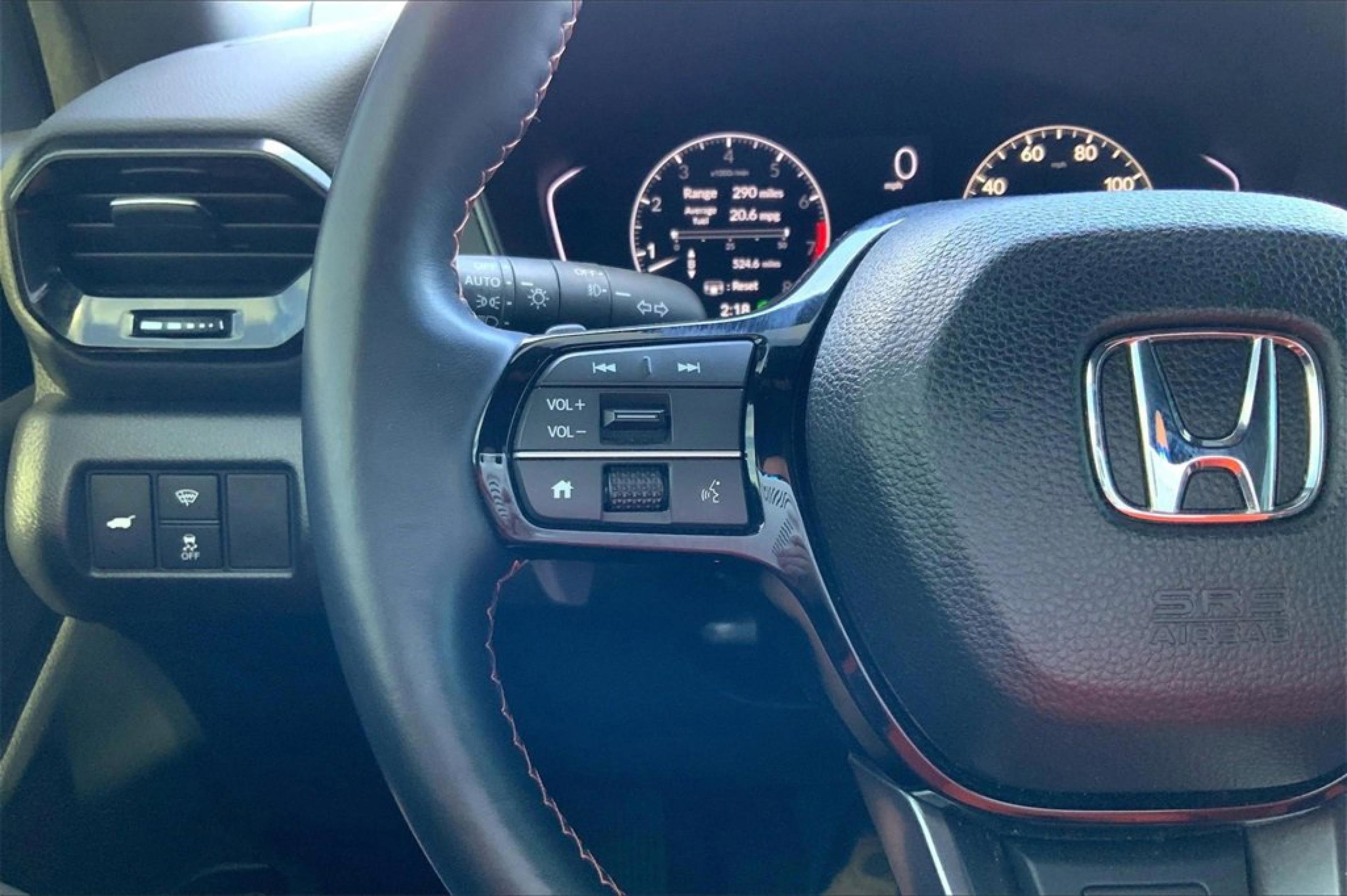 Used 2024 Honda Pilot TrailSport image 19