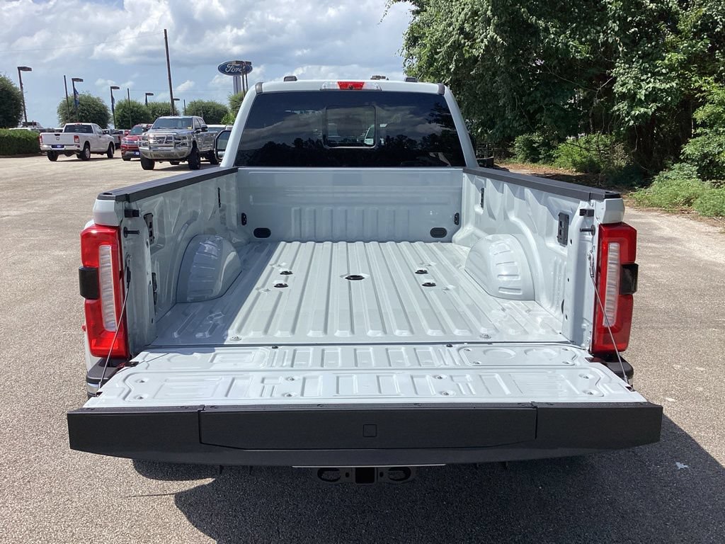 New 2026 Ford F350 Lariat AWD/4WD image 11