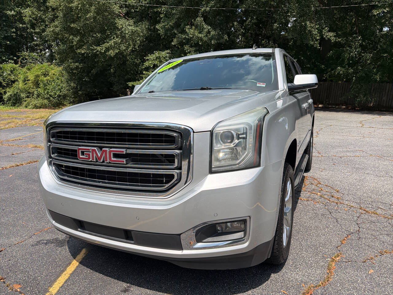 Used 2015 GMC Yukon SLE w/ Convenience Package RWD image 1