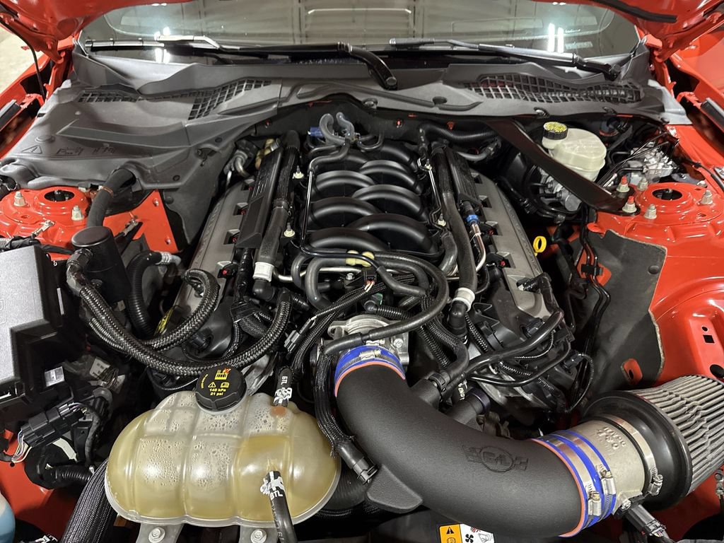 Used 2015 Ford Mustang GT Premium w/ Equipment Group 401A RWD image 24