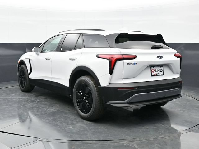 New 2026 Chevrolet Blazer EV LT w/ Midnight/Sport Edition FWD image 11
