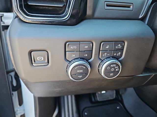 Used 2025 GMC Sierra 1500 AT4 AWD/4WD image 18