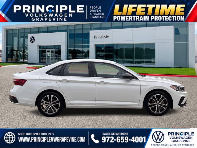 New 2027 Volkswagen Jetta Sport FWD image 3