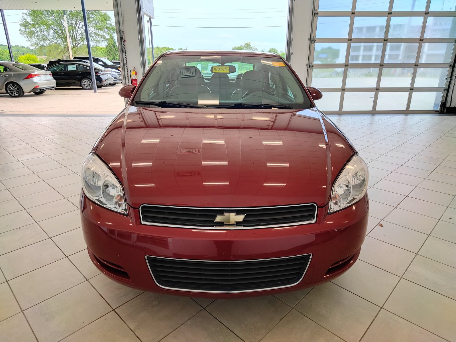Used 2009 Chevrolet Impala LT w/ Luxury Edition Package FWD image 8