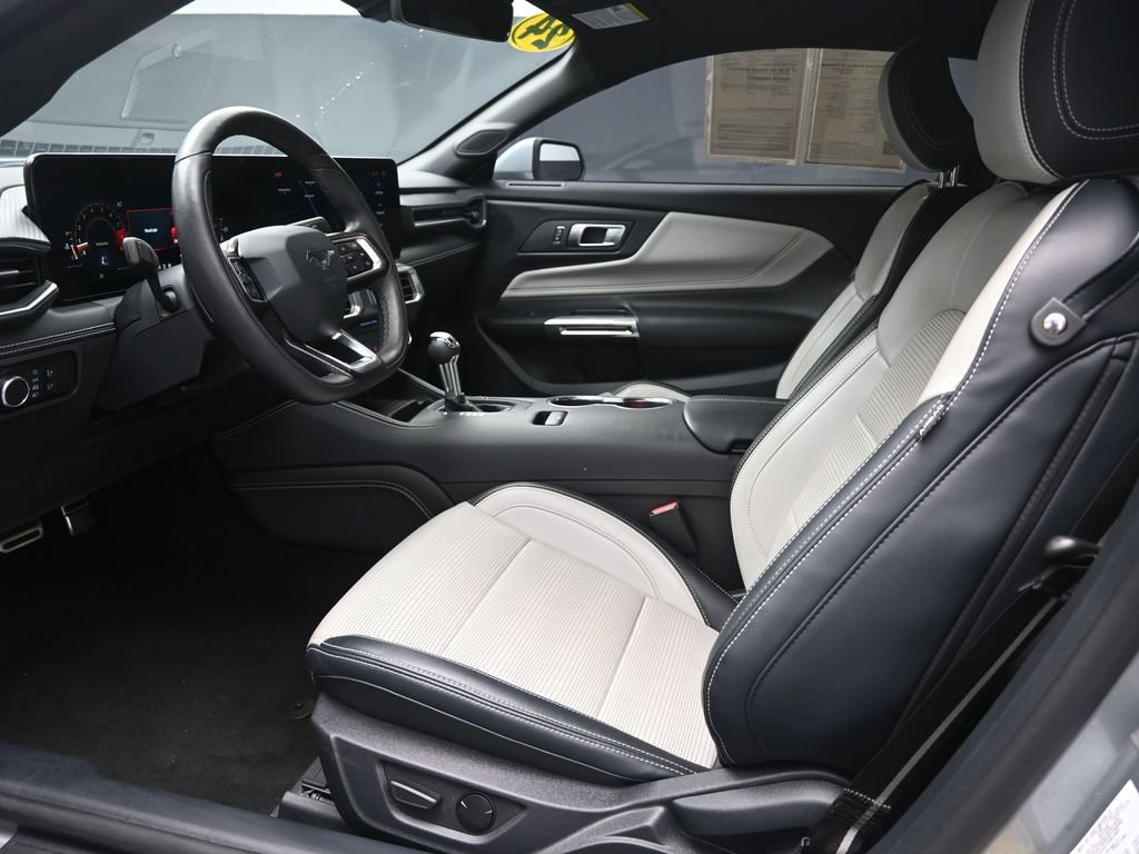 Used 2024 Ford Mustang GT Premium RWD image 16