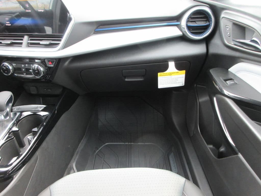 New 2026 Chevrolet Trax LT FWD image 16