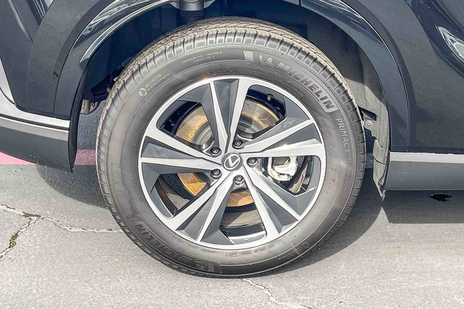 Certified 2025 Lexus RX 350 FWD w/ Technology Package image 10