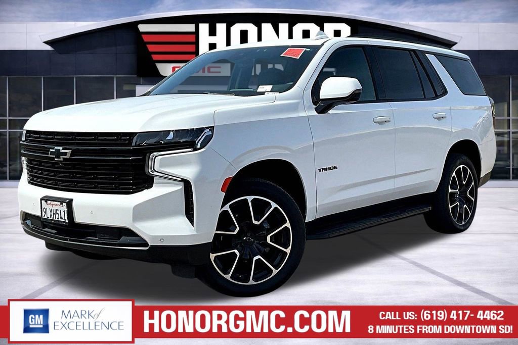 Used 2024 Chevrolet Tahoe RST w/ Luxury Package image 3