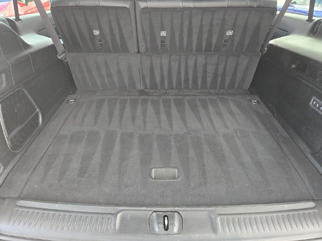 Used 2024 Jeep Wagoneer L Series II RWD image 33