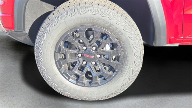 New 2026 GMC Canyon Elevation w/ Convenience Package image 19