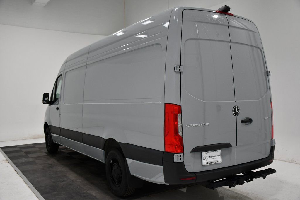 New 2025 Mercedes-Benz Sprinter 2500 image 3