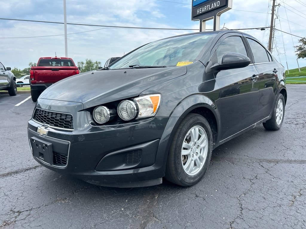 Used 2015 Chevrolet Sonic LT FWD image 1