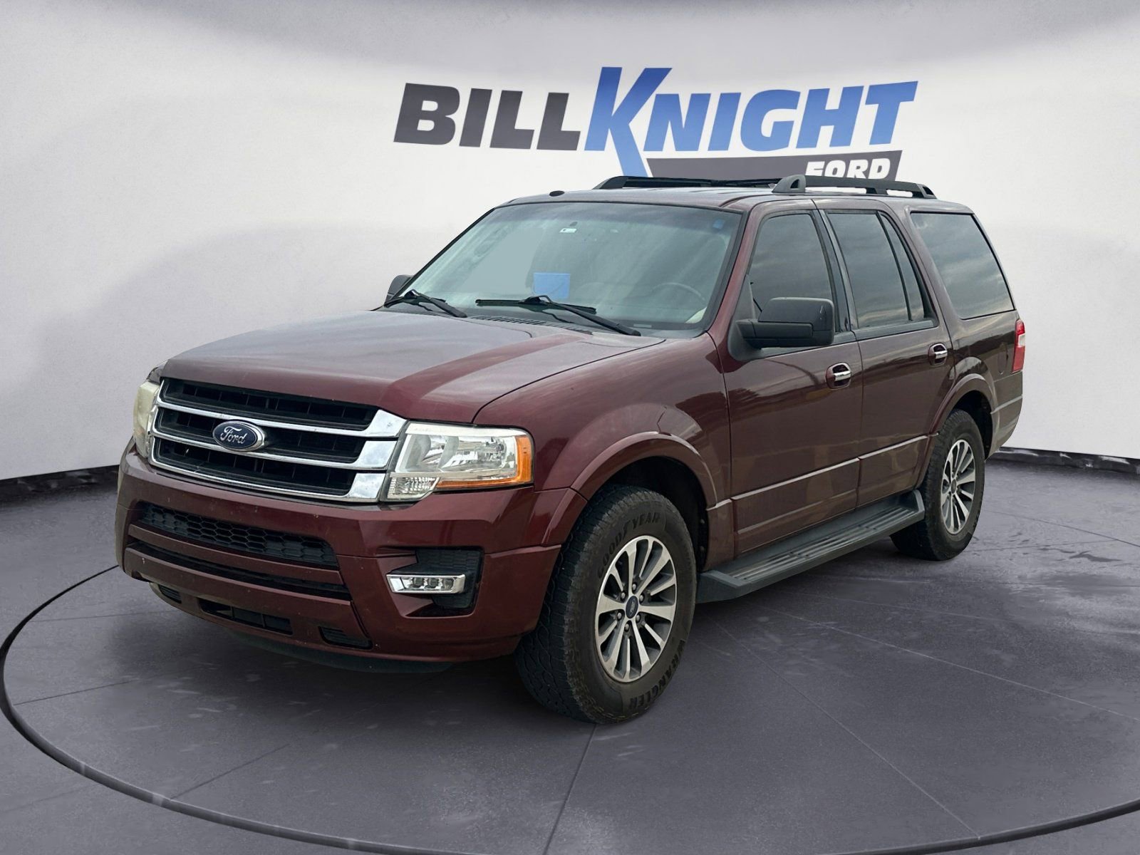 Used 2015 Ford Expedition XLT