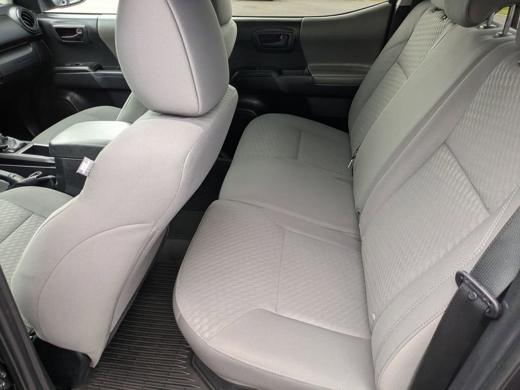 Used 2023 Toyota Tacoma SR AWD/4WD image 22
