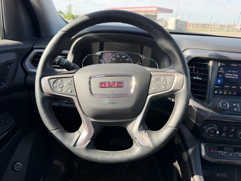 Used 2023 GMC Acadia AT4 w/ Technology Package AWD/4WD image 13