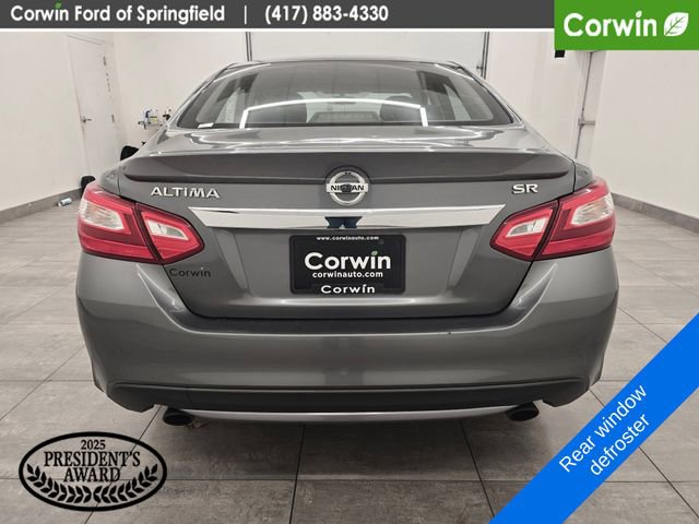 Used 2016 Nissan Altima 2.5 SR FWD image 4