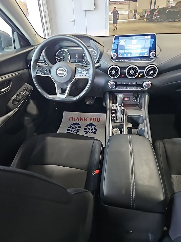 Used 2024 Nissan Sentra SV image 23