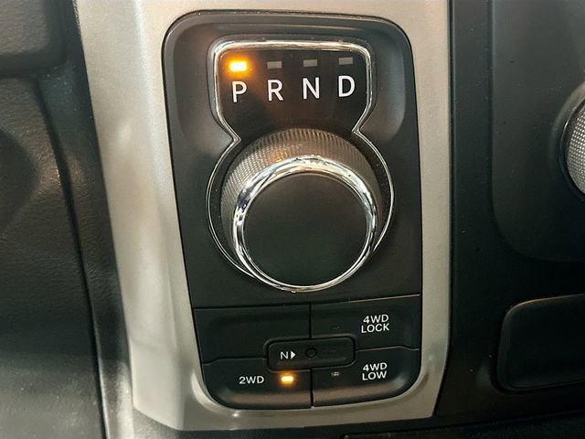 Used 2017 RAM 1500 Classic SLT AWD/4WD image 16