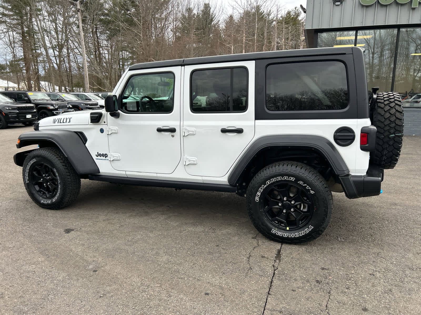 Used 2023 Jeep Wrangler Unlimited image 9