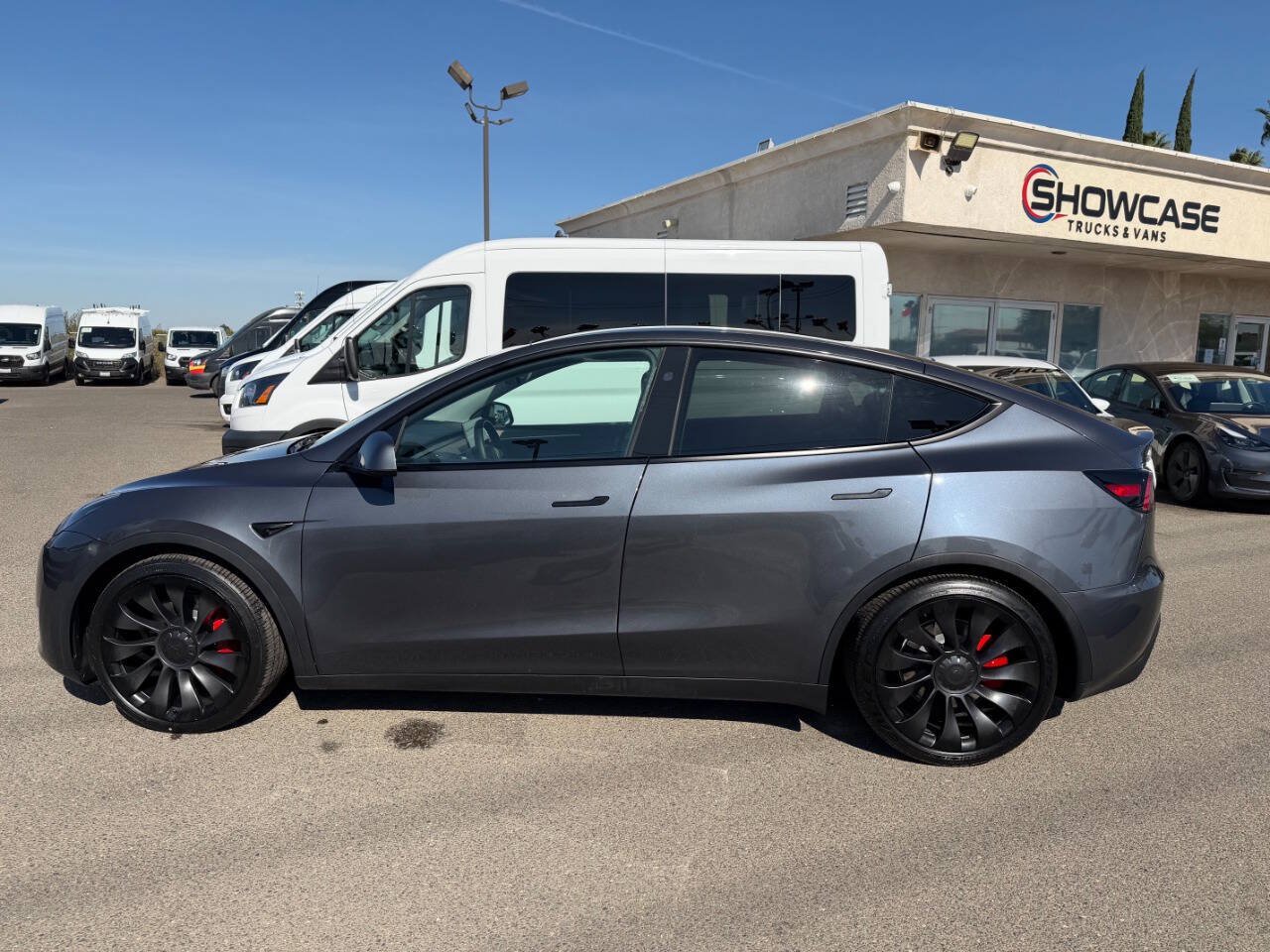 Used 2023 Tesla Model Y Performance AWD/4WD image 10